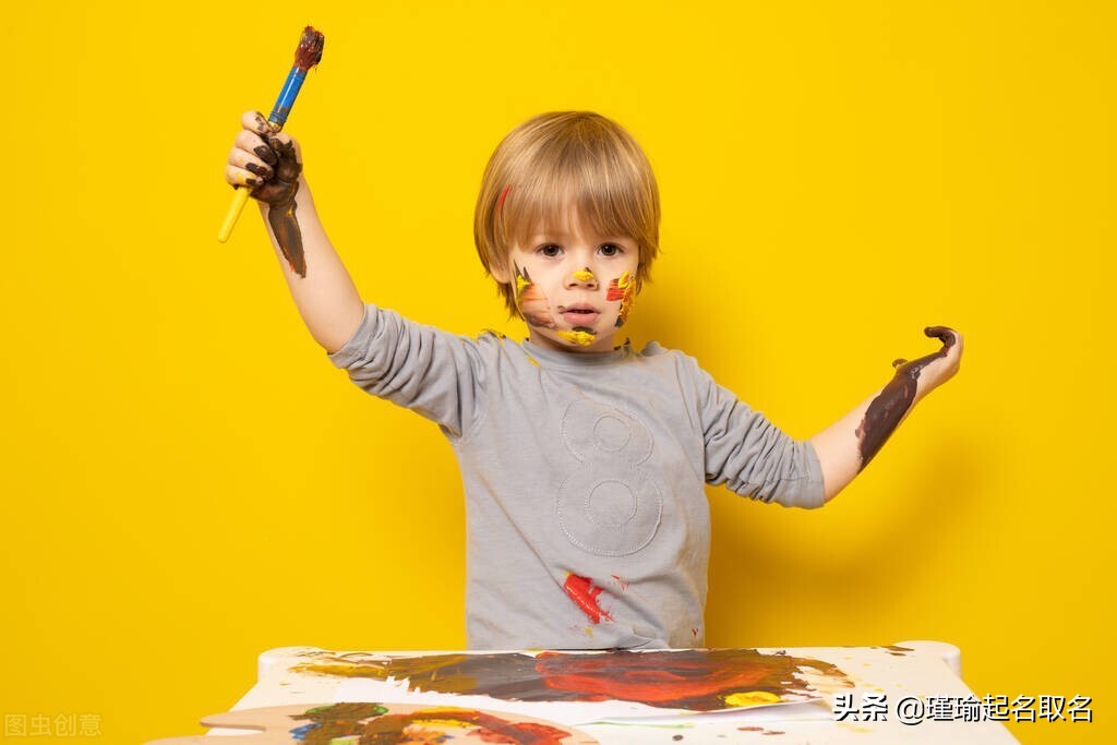 yu字取名的女孩名字,带yu字中间的男孩的名字