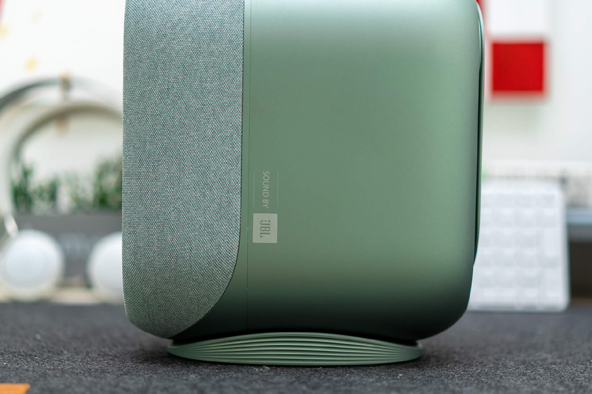 300元左右的投影仪是不是智商税,一千多块钱的投影仪靠谱吗