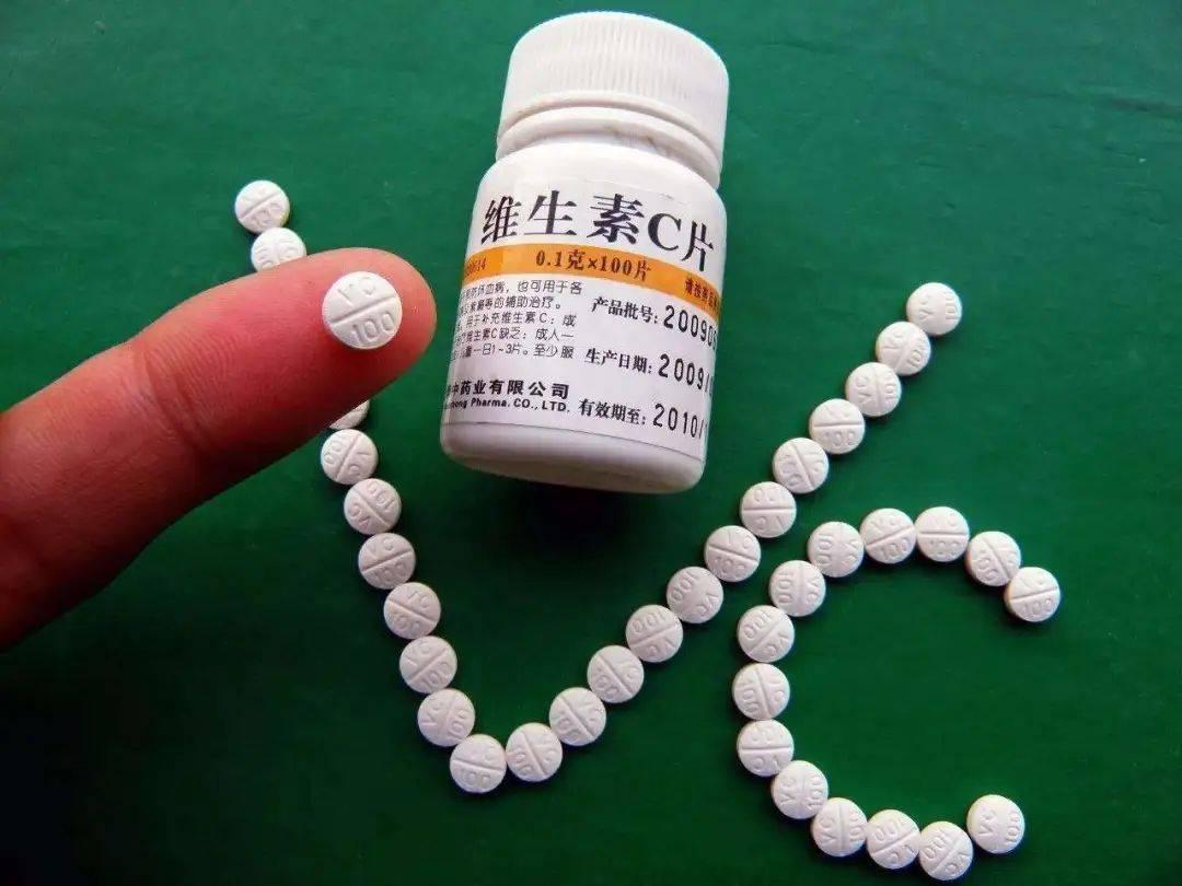 每天吃一片维生素c的好处与危害,每天吃一片维生素c有什么坏处