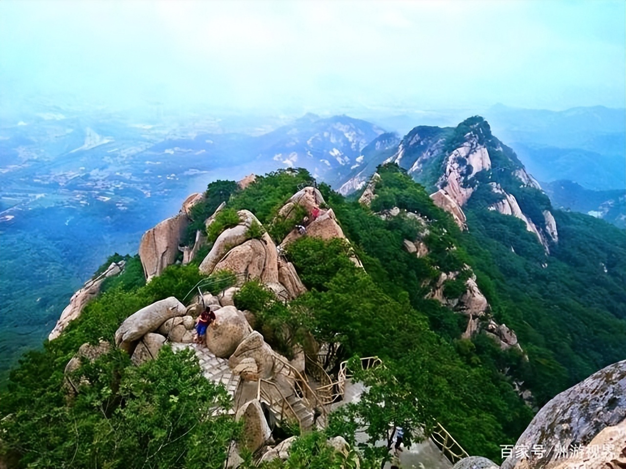 浙江水塘抽干发现宫殿,水潭被村民抽干后惊现千年宫殿