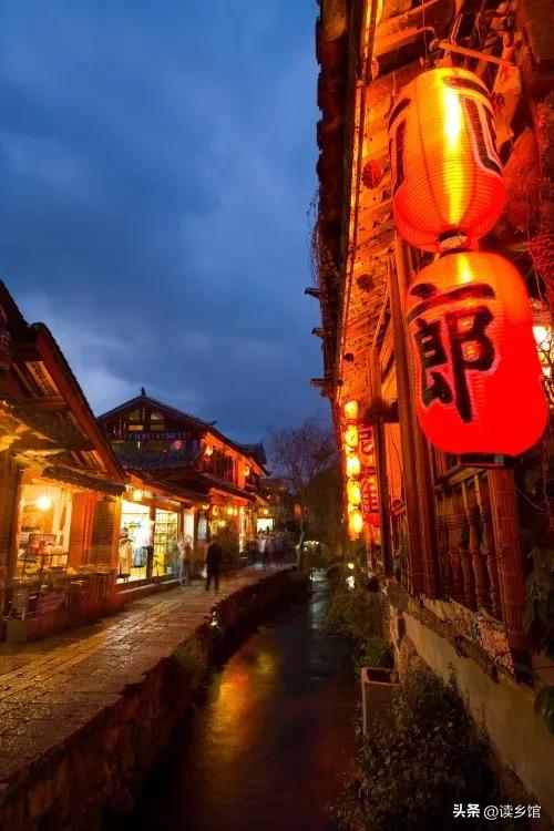 鎴戠埍涓婁簡绮よ鑰佹瓕,鎴戠埍涓婁簡濂冲０姝屾洸