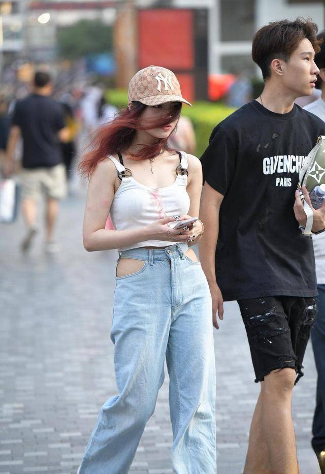 秋冬小黑裤穿搭,百搭小黑裤秋