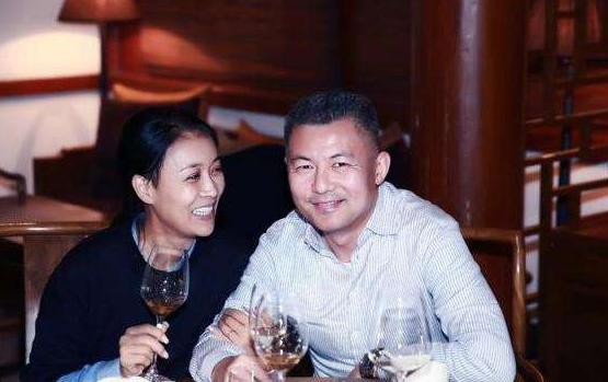 那英儿子高兴：被父亲抛弃留下阴影，母亲再婚后继父治愈他的半生