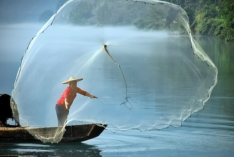 上海“女色贪”终落马！甘愿被三名富商*养包**，随身携带8个安全套