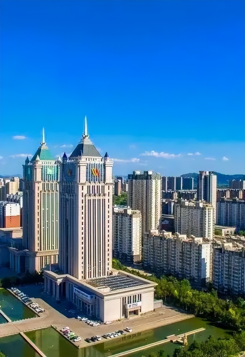 迁安人，你喜欢生活在城里，还是老家？