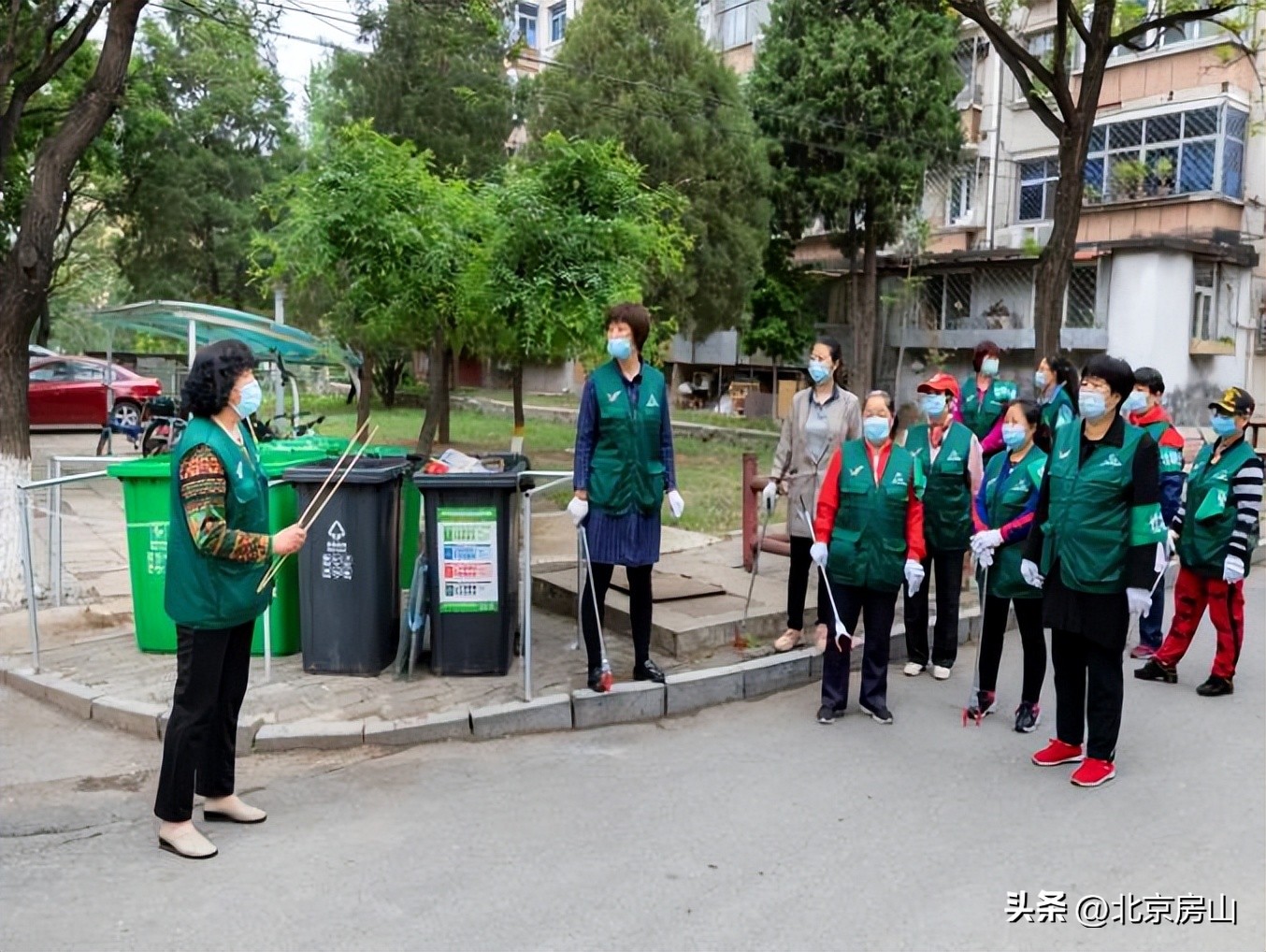 社区垃圾分类活动党建引领,党建引领垃圾分类新时尚宣传活动