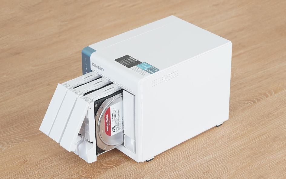 实惠性价比，轻松打造高效私有云！威联通TS-462CNAS测评！