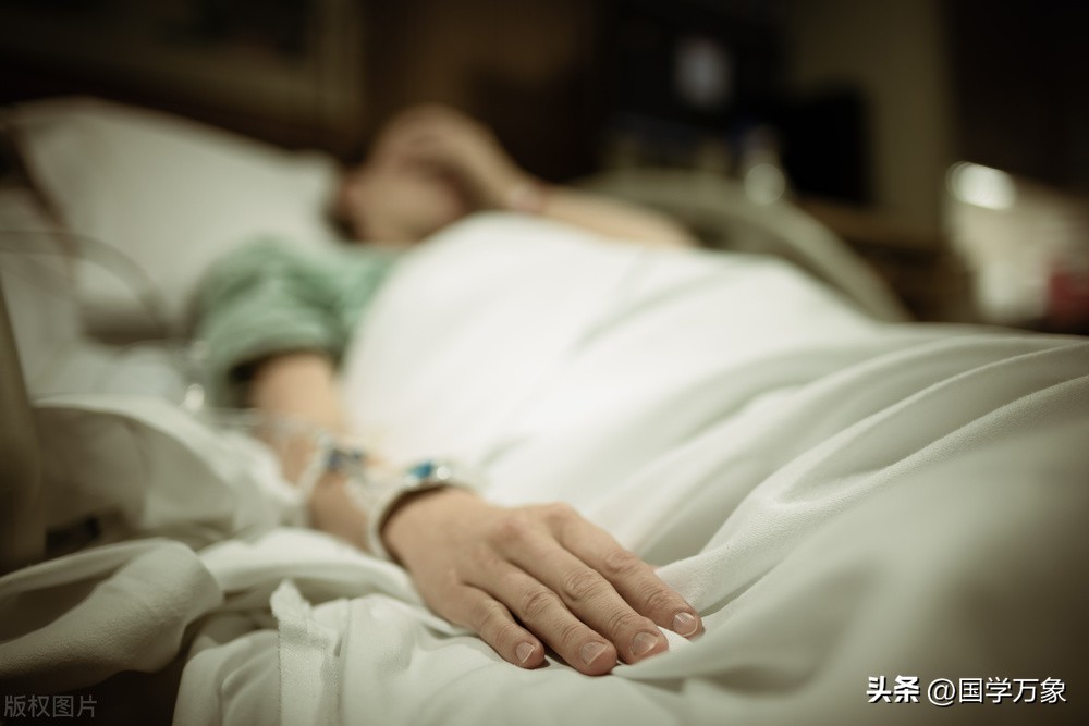 被亿元砸中的信小呆，明明拥有了亿元大奖，为什么却如此凄惨？