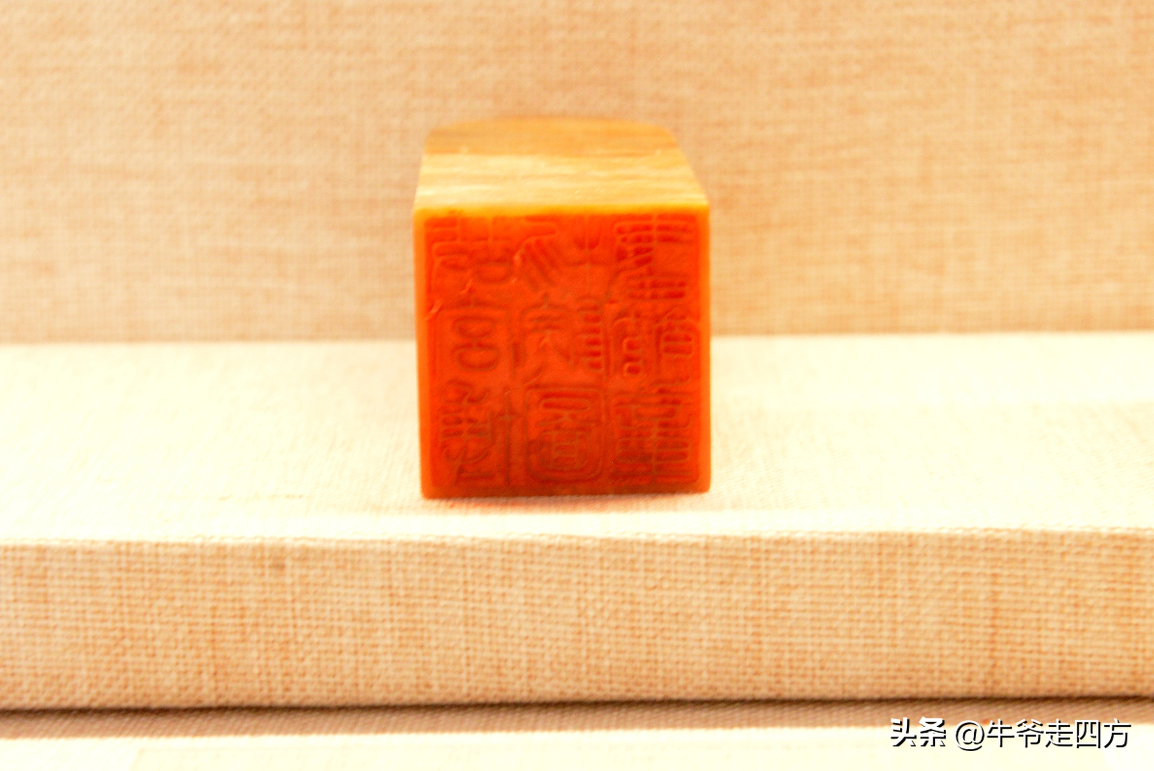 鍖椾含閲戠煶鍗氱墿棣嗗簡浜戝闂ㄧエ,閲戠煶鍗氱墿棣嗗簡浜戝