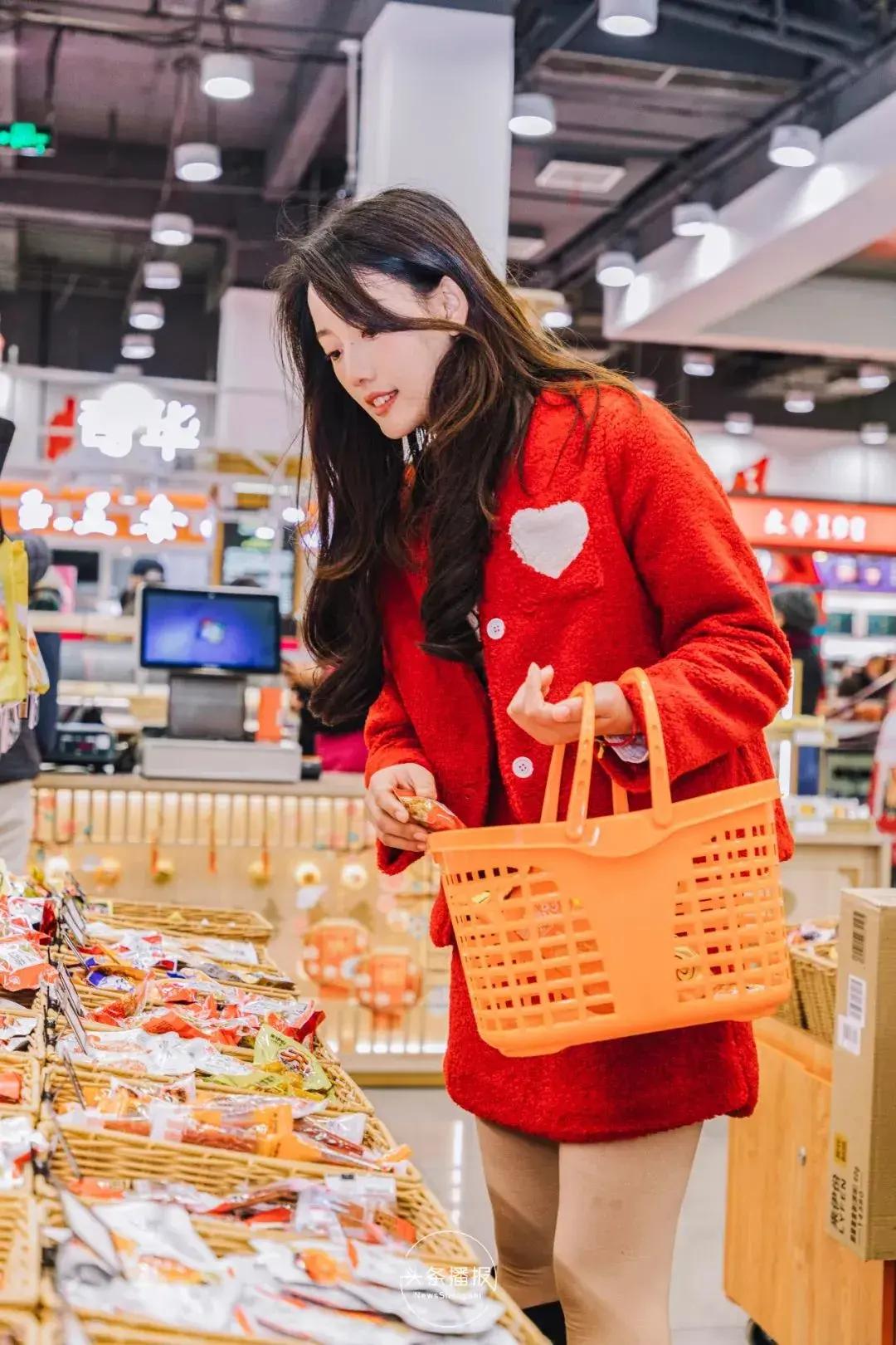 徐家汇商圈“新春档”狂欢趴热力来袭，快来解锁2022新春「红」运