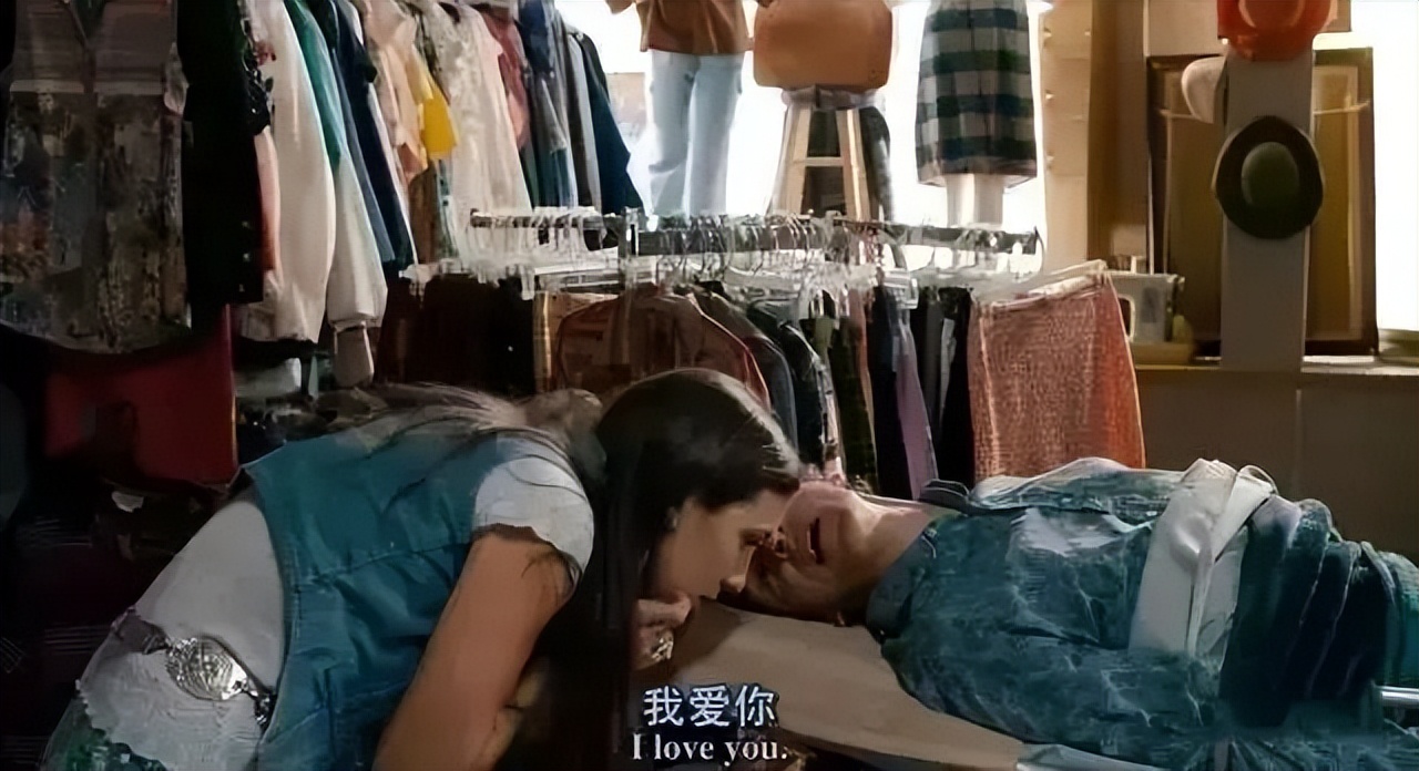 满屏肉体,却一点也不脏