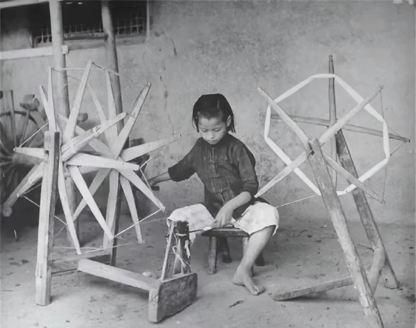 我的风雨人生路抖音女声,风雨人生路原唱