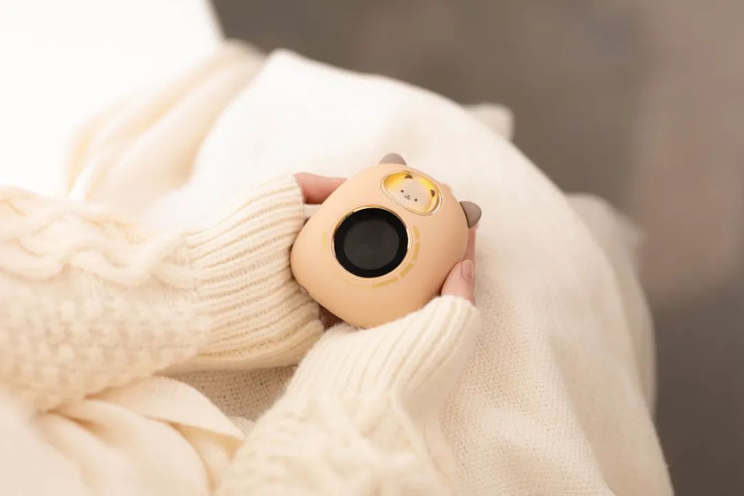 冬天暖手神器加充电宝,暖手宝充电式小夜灯好用吗