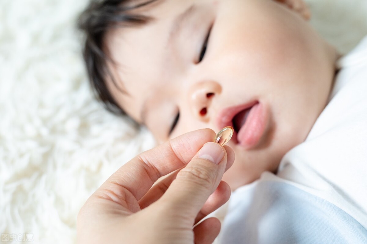 新生宝宝补钙的最佳时间表,家长不用着急补钙