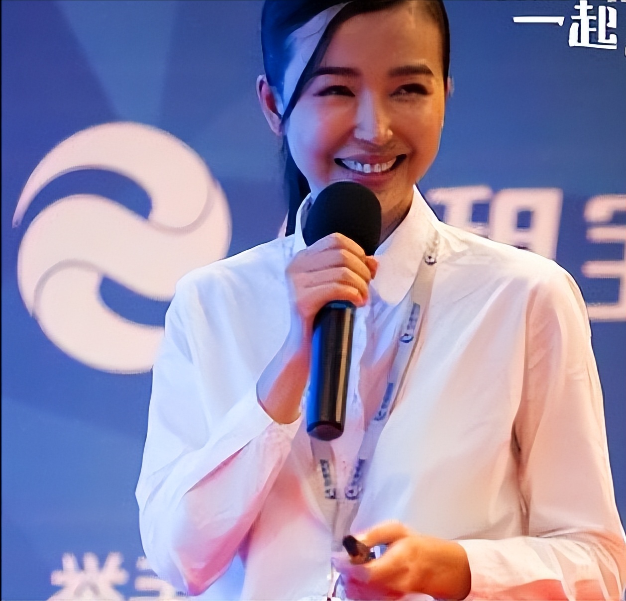 丁宁是如何一步一步发展起缅北的,e租宝丁宁是在缅北抓的吗