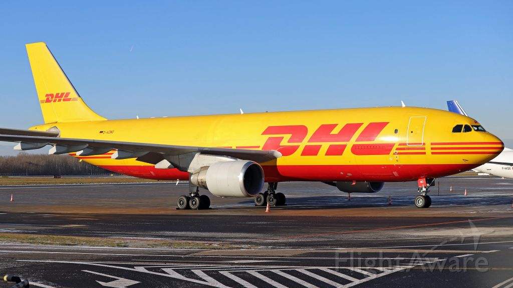 寄国际快递走DHL快递渠道更划算？