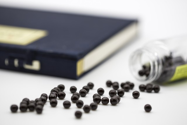 清热解毒祛风止痒荨麻疹吃什么药,荨麻疹清热解毒的药物