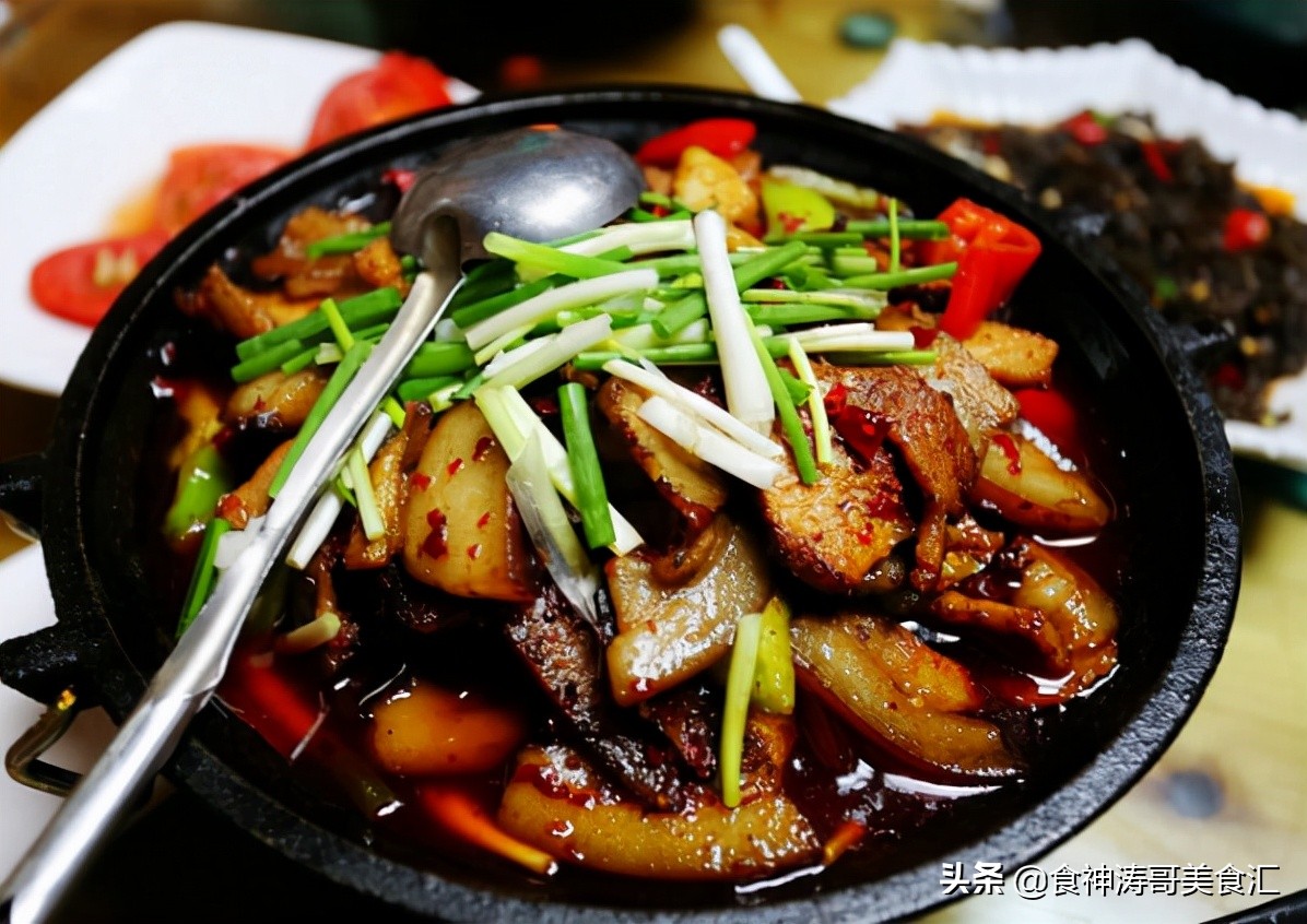 享有盛名的特色美食小吃,唯有美食不可辜负辣子鸡