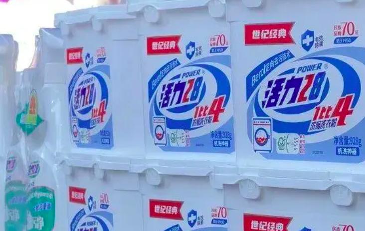 一夜暴雷！3次求生的国货老字号，却把老本都烧光了