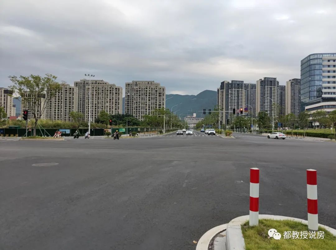 当年骂人为救人，价差翻倍善恶分，福州五四北新区建成看房价现状