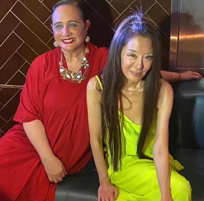 72岁王薇薇晒近照,王薇薇年轻写真照