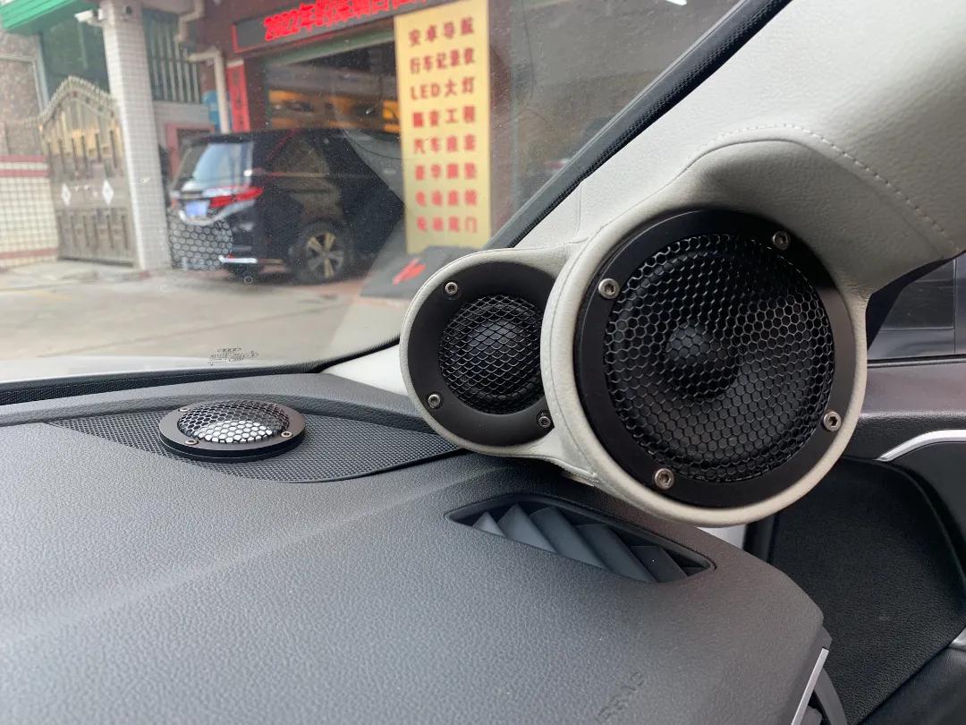 让人一听就震撼的背景音乐,奥迪a4改什么音响好