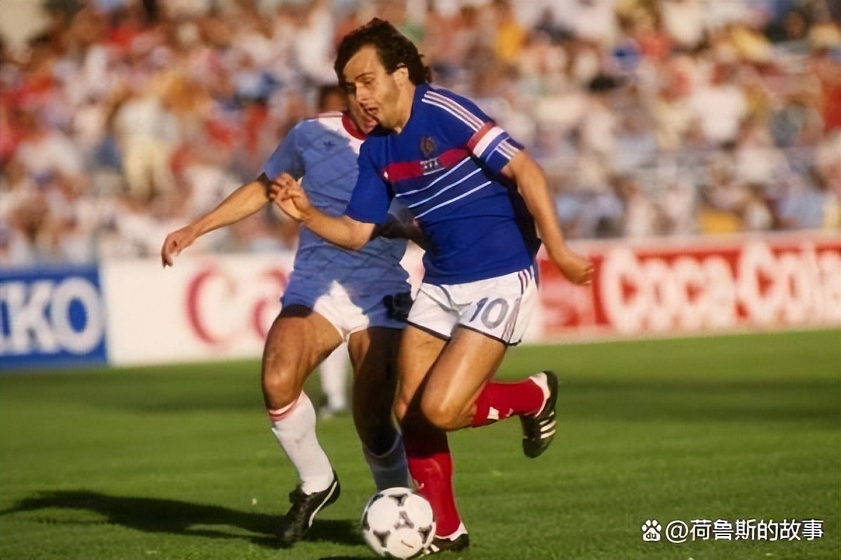 c罗历史地位排第四惹争议,世纪争论梅西和c罗到底谁更强