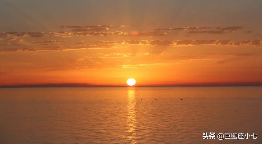 从来不愁钱的星座男生性格,无比精明深藏不露的星座男