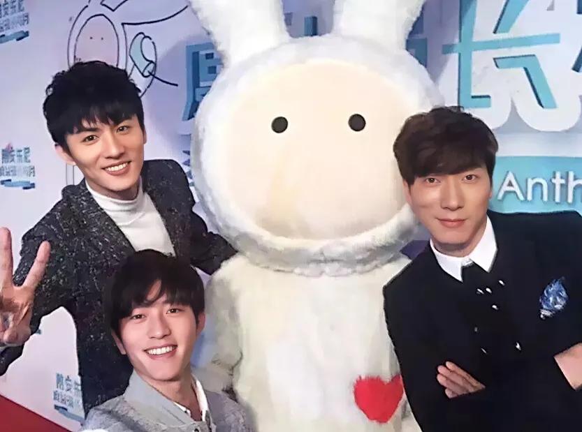 刘畅当模特的图片,刘畅模特主演的电视片段