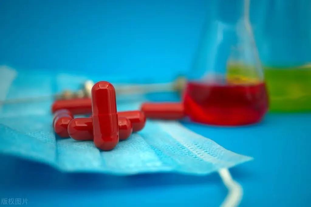 十全大补丸与参苓白术丸能同服吗,十全大补丸和参苓白术丸同服用吗