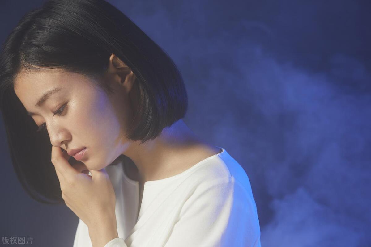 女性下身烧灼感是什么原因,女性下边有烧灼感伴有尿频