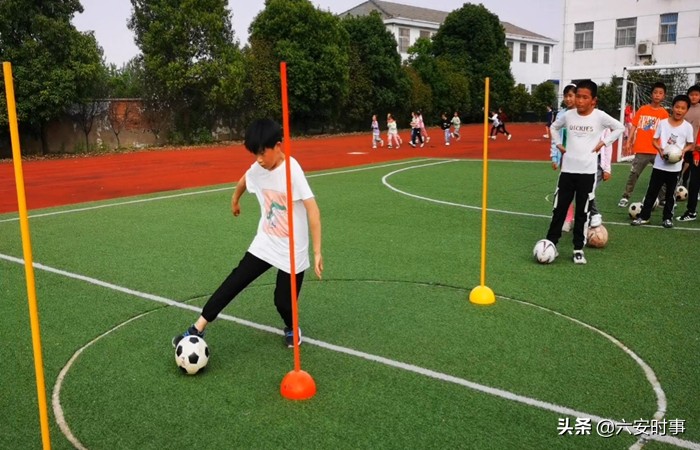 小学足球联赛训练营,青少年小学足球训练计划