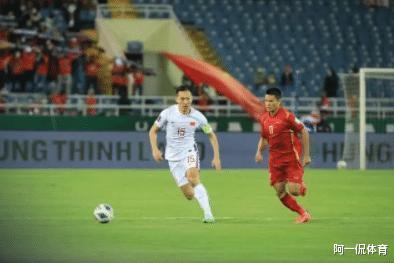 女足落后两球逆转夺冠,夺冠同时中国女足迎来最危险时刻