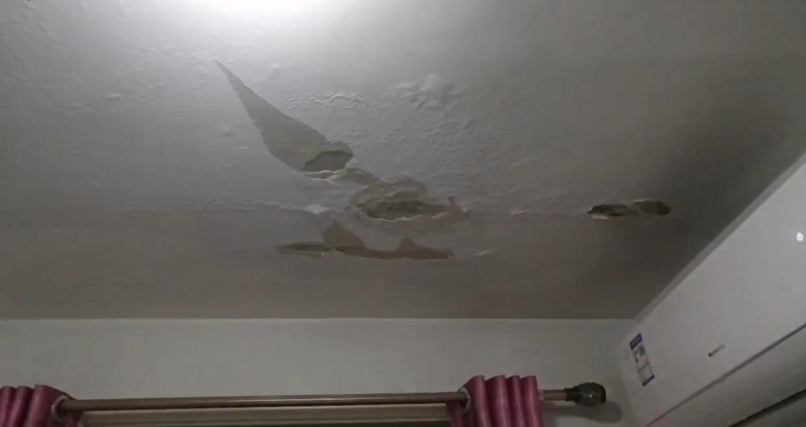 小区改造造成家里漏水怎么赔偿,小区翻新导致漏水