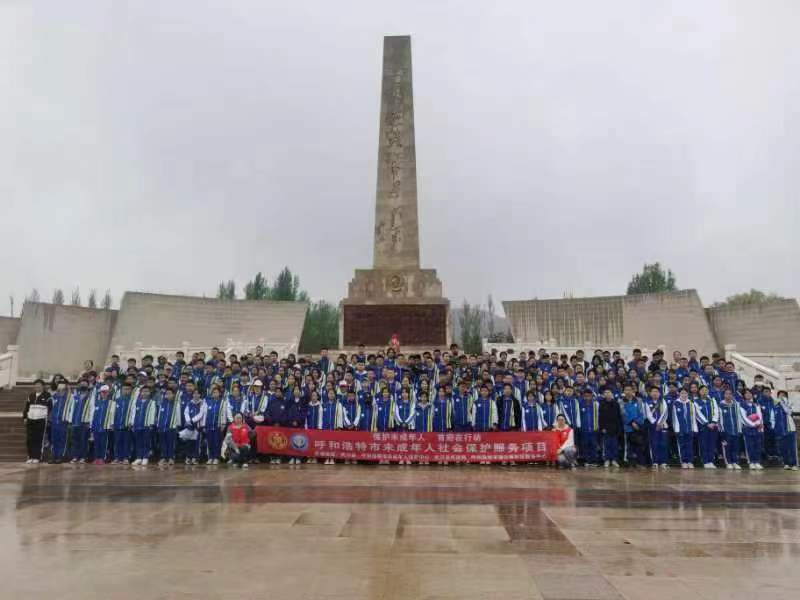 传承红色基因厚植爱国情怀讲党课,传承红色基因厚植爱国情怀的绘画