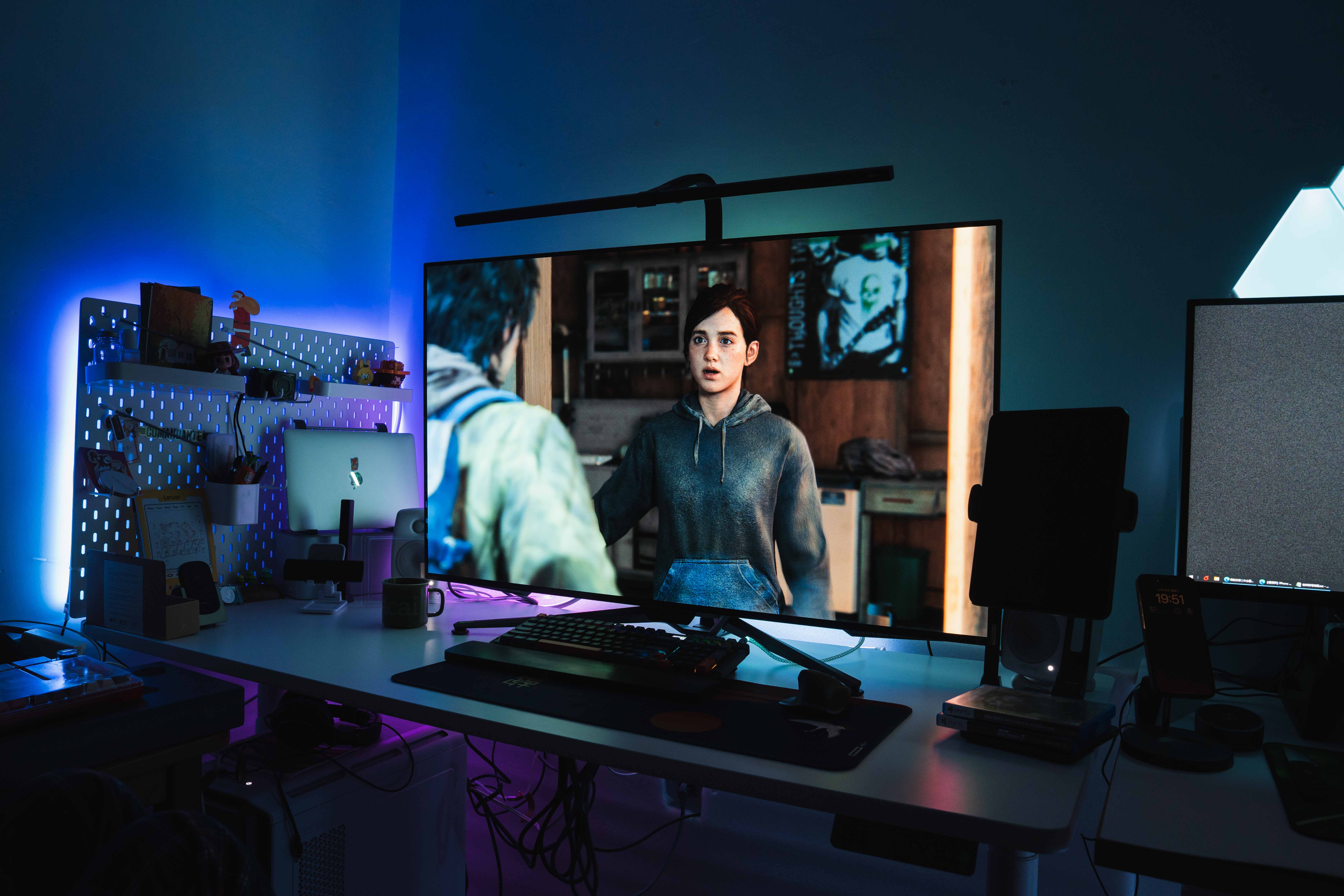 ps5新手入门会员购买建议,ps5周边配件推荐