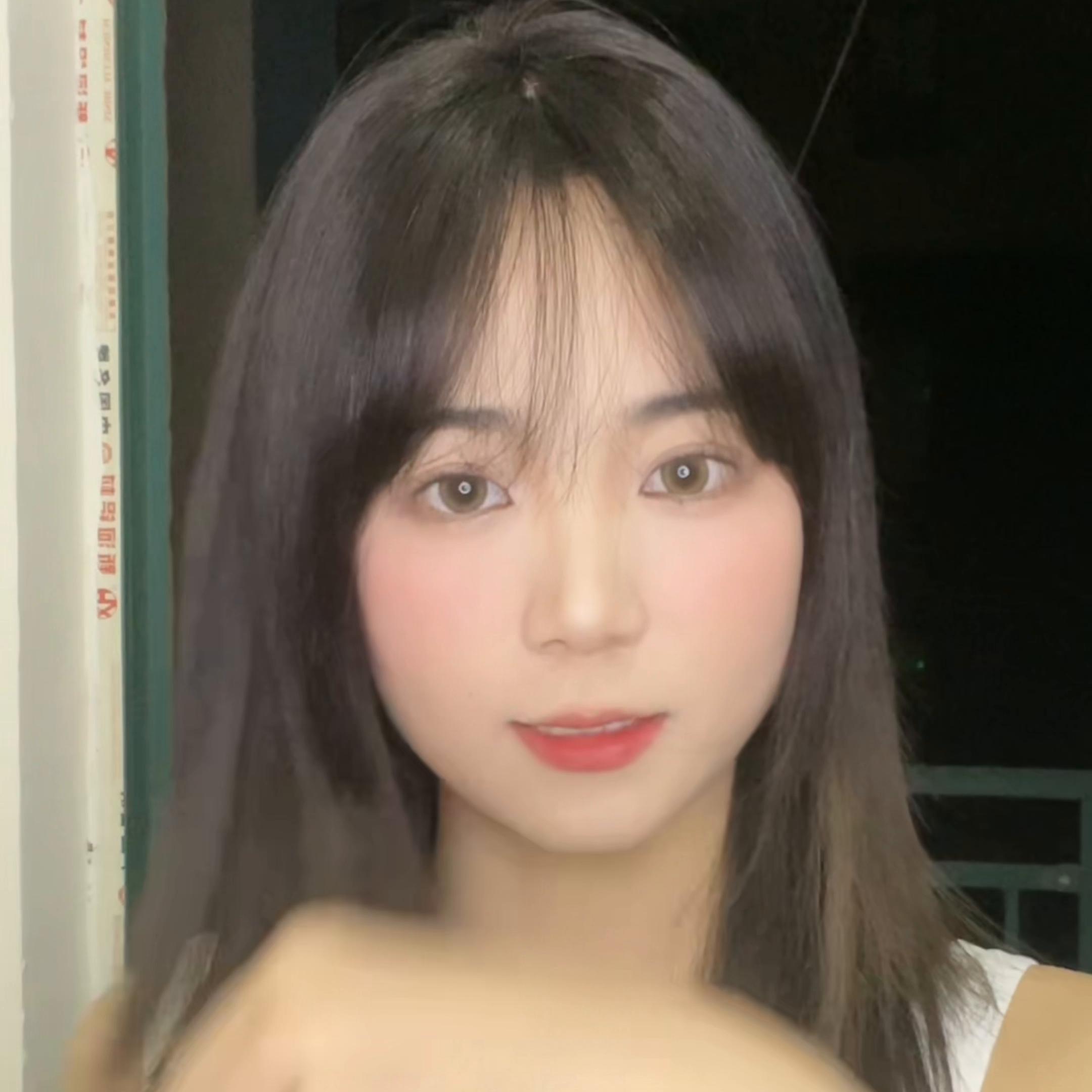 头顶补发片修剪刘海,厚刘海补发片遮盖头顶