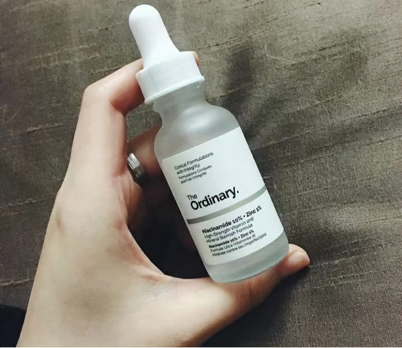 告别夏日肌肤出油,夏季皮肤问题大合集