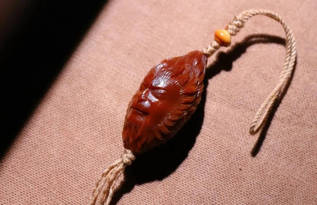 文玩里的鄙视链橄榄核,文玩中橄榄核地位