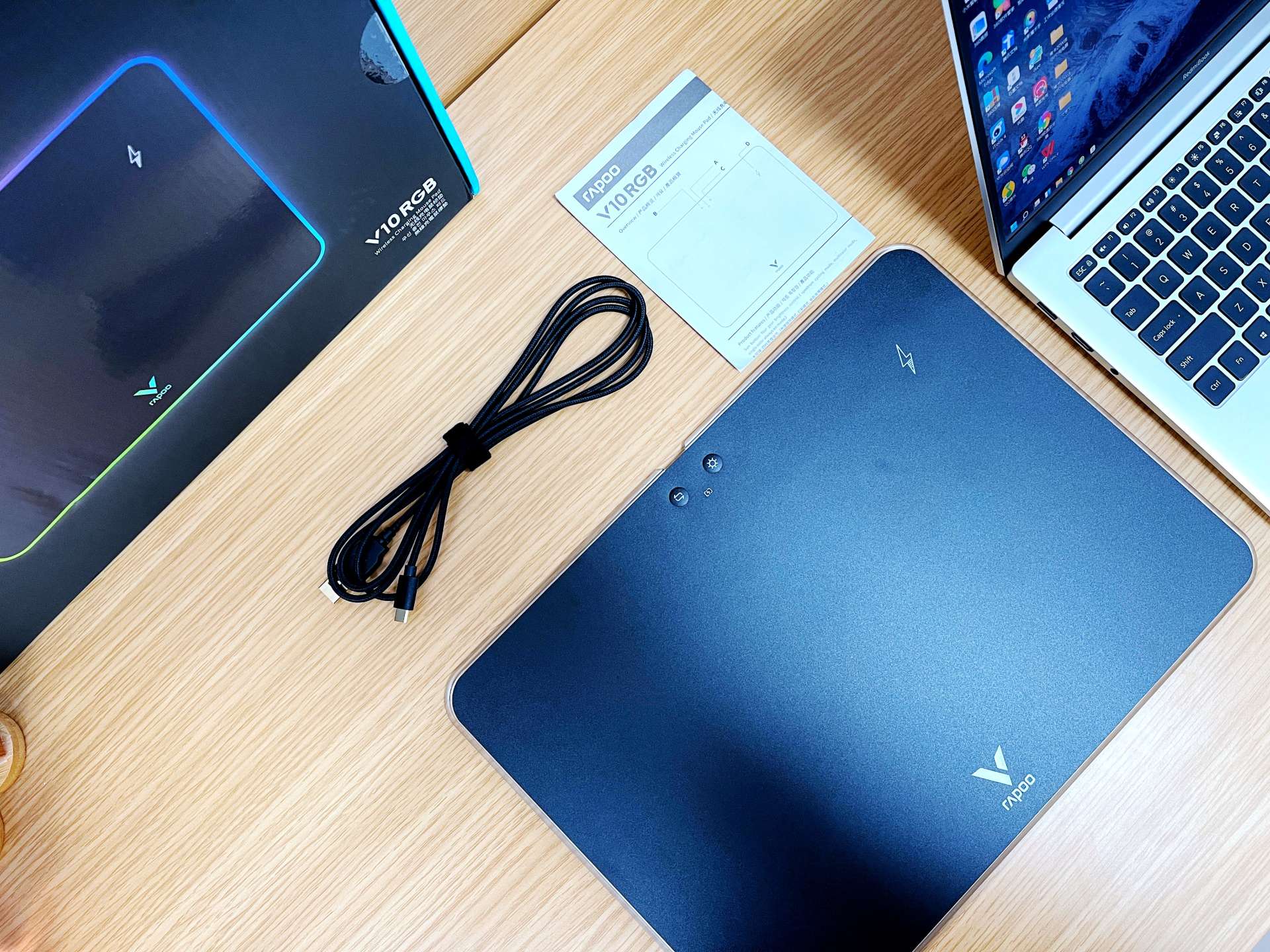 雷柏v1游戏鼠标好用吗,雷柏v10s鼠标垫