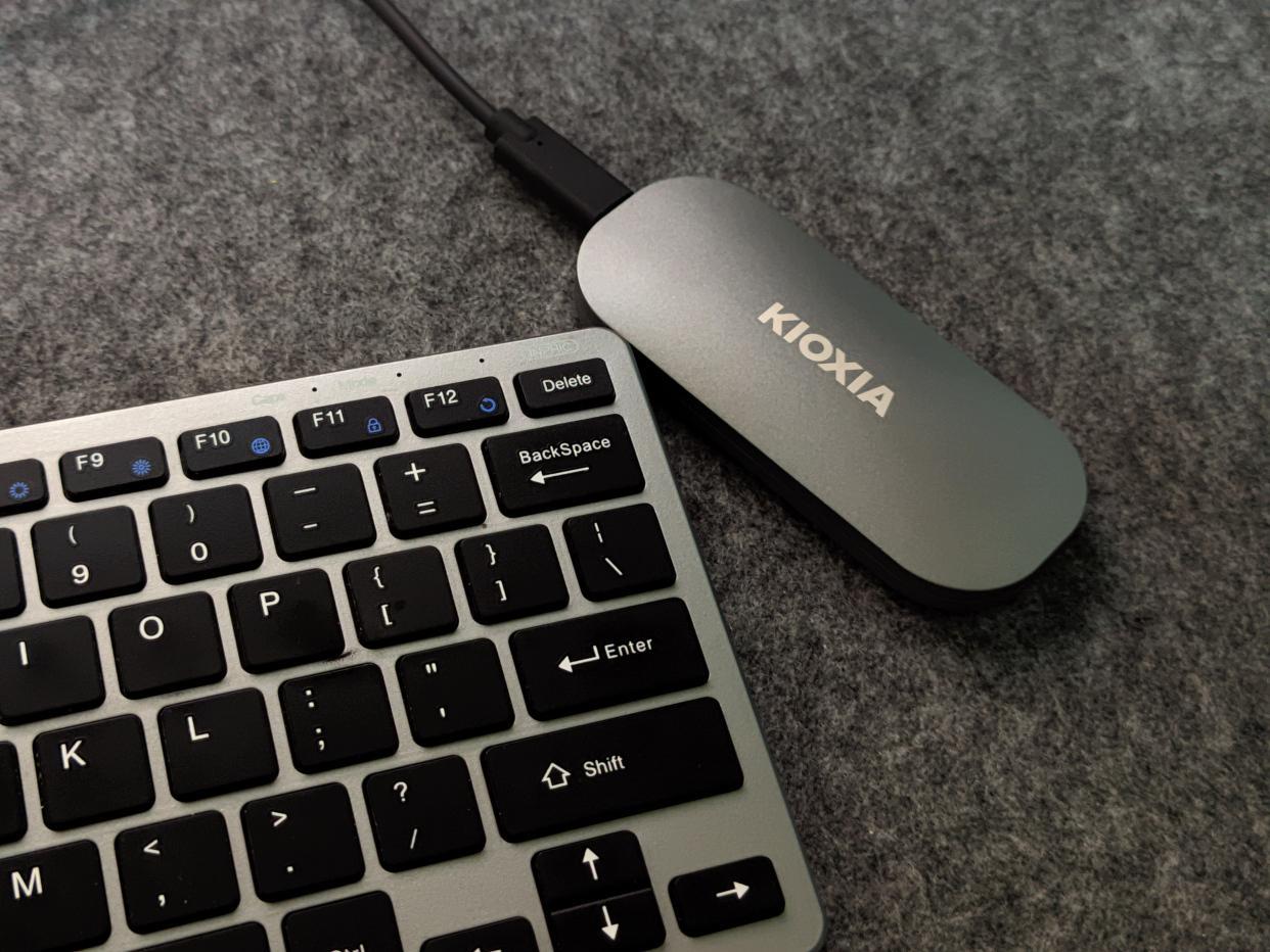 铠侠rc10固态硬盘测评掉速吗,铠侠xd10移动固态硬盘