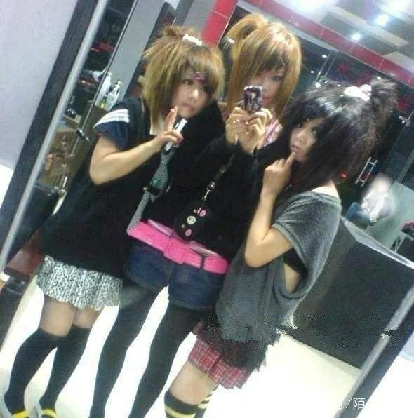 90后的杀马特他们现在过得怎么样,为什么吐槽90后杀马特