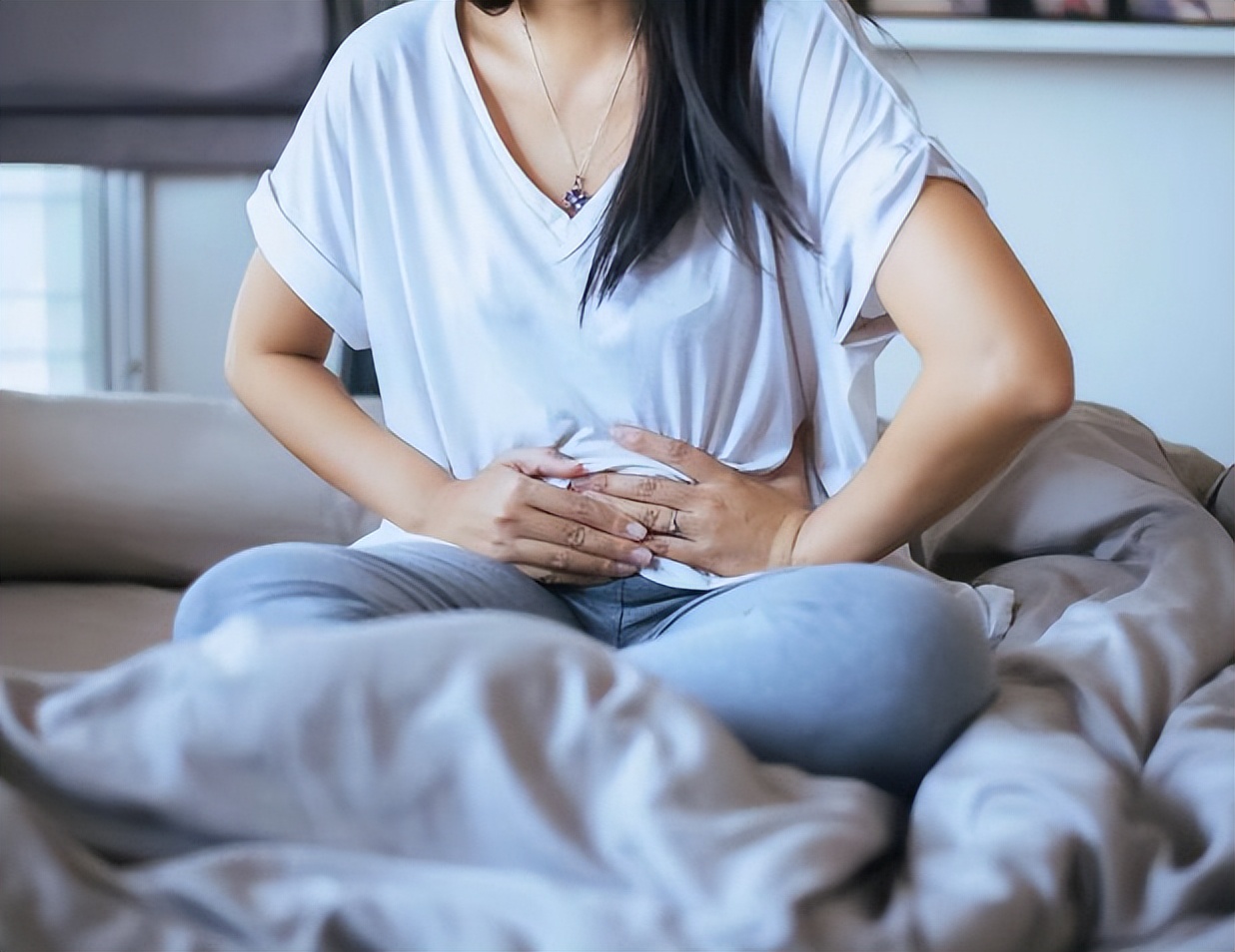 黄体破裂急诊都查什么,急诊黄体破裂各种原因