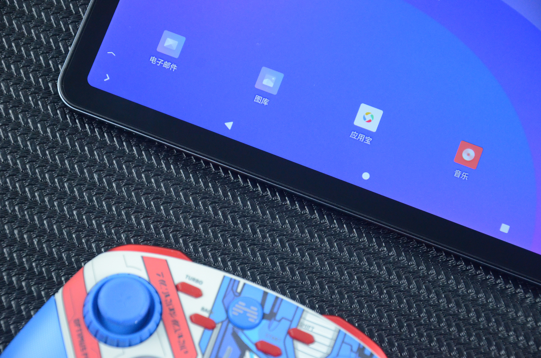 台电t40pro和m40pro有什么区别,台电t40和酷比魔方iplay40pro