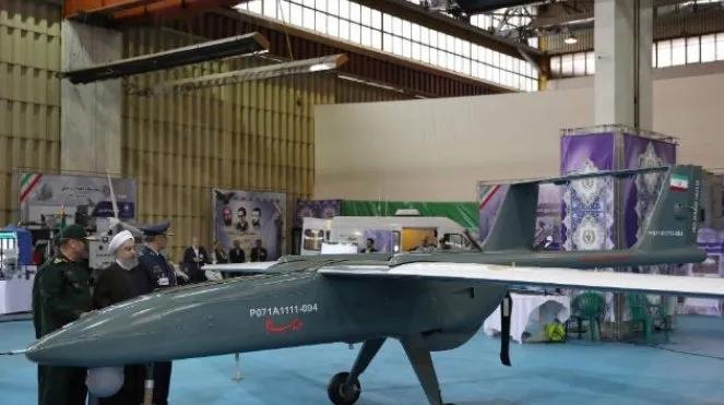 伊朗vs美国主裁判马宁,#马宁主哨伊朗VS日本果断判点球#