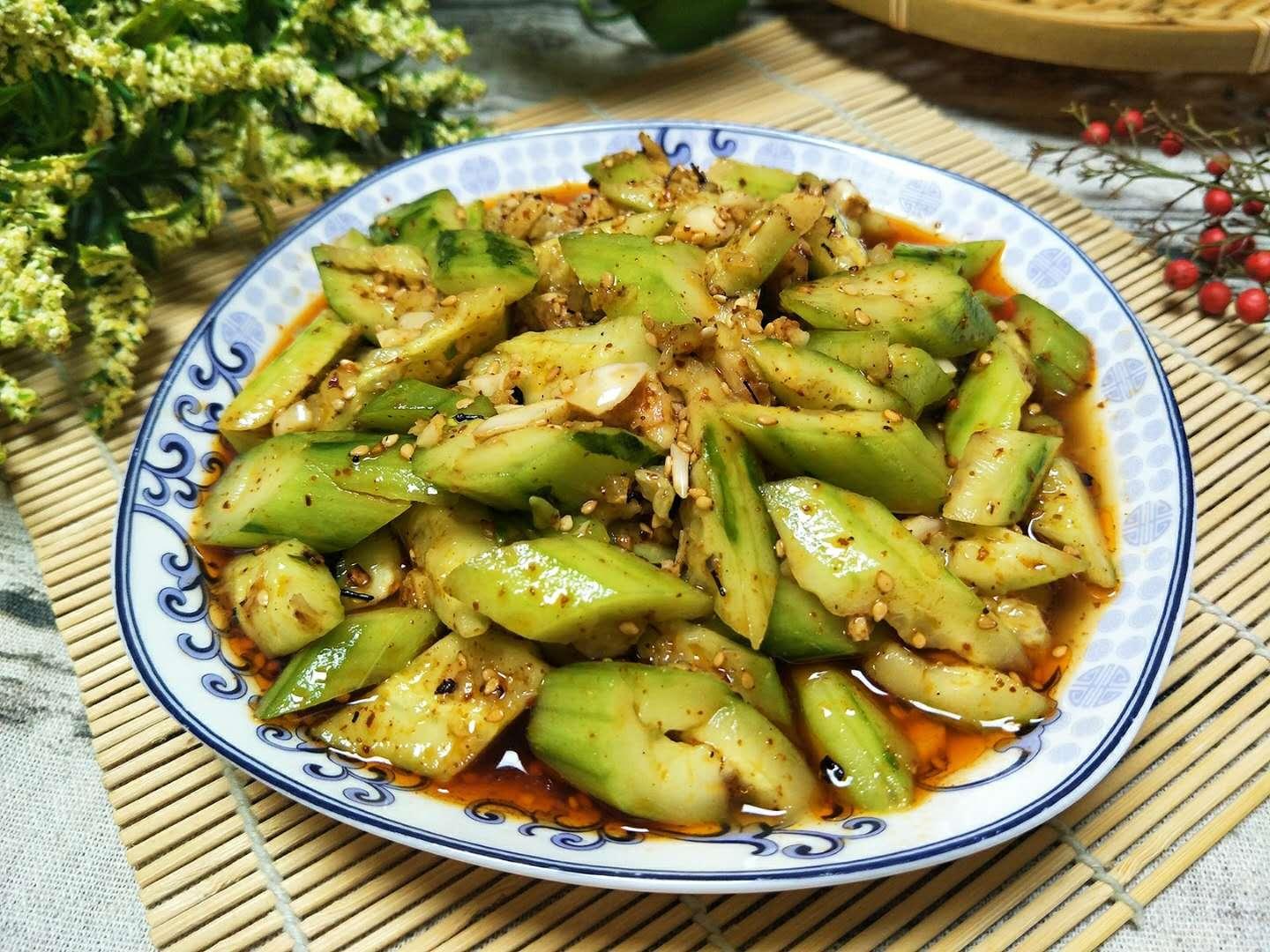 夏天吃瓜它们比西瓜更解暑,夏季吃瓜季多吃这5种瓜消暑清热