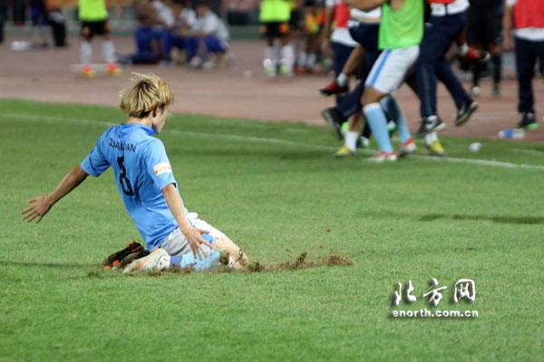 鍥炲繂閭ｄ簺骞寸殑蹇箰鏃跺厜,鍥炲繂閭ｄ簺骞寸殑蹇箰