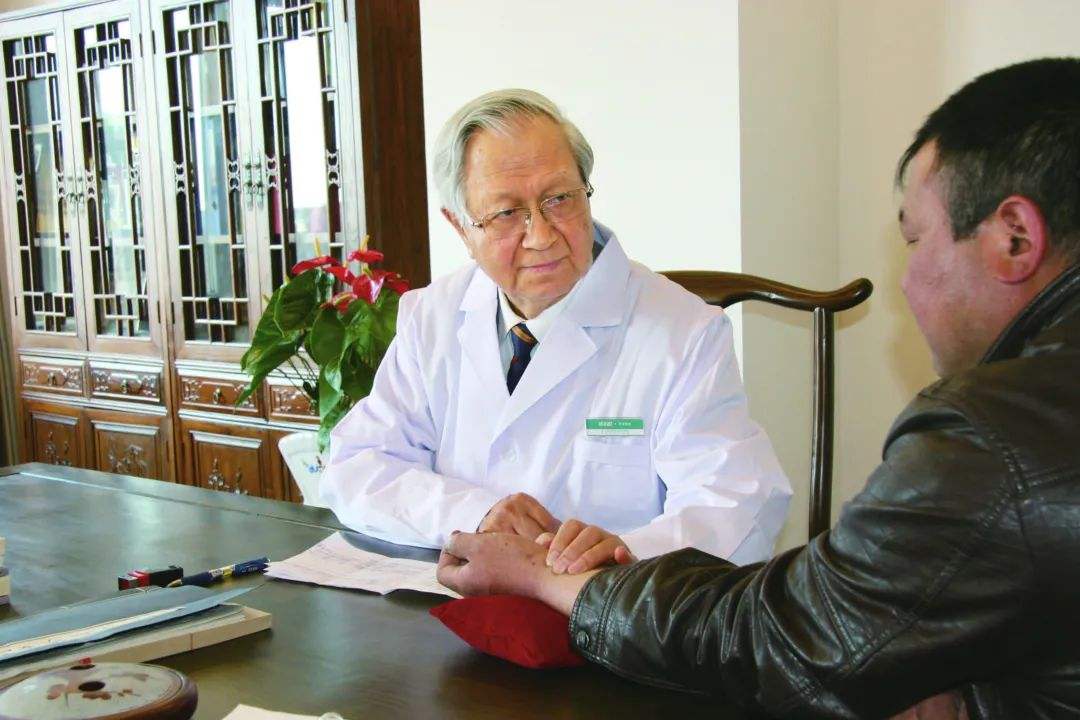 痰瘀阻络中风疏通经络中药方,中医治疗肺炎的临床效果