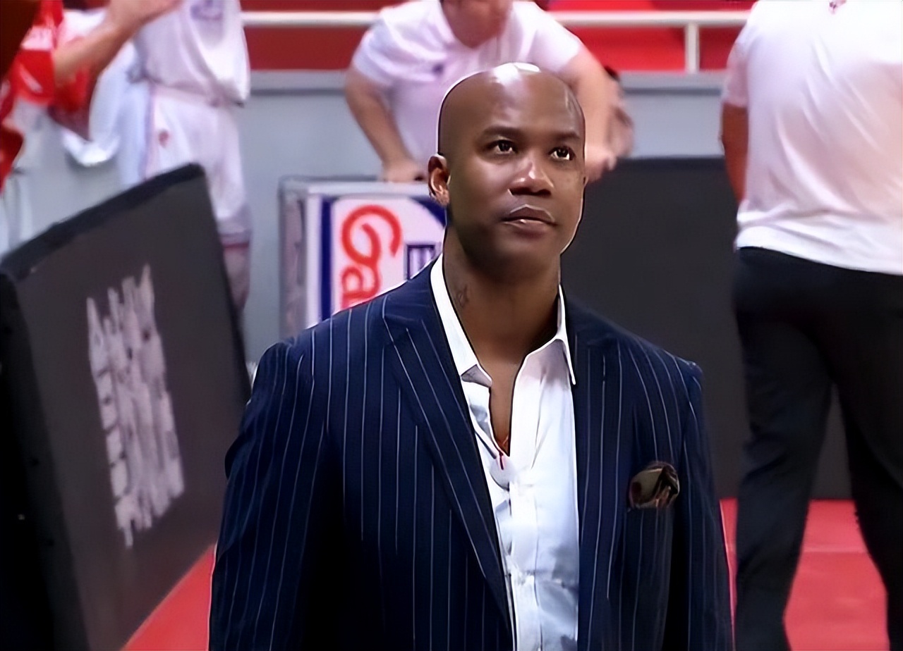 马布里谈男篮失利,马布里输给了人情世故