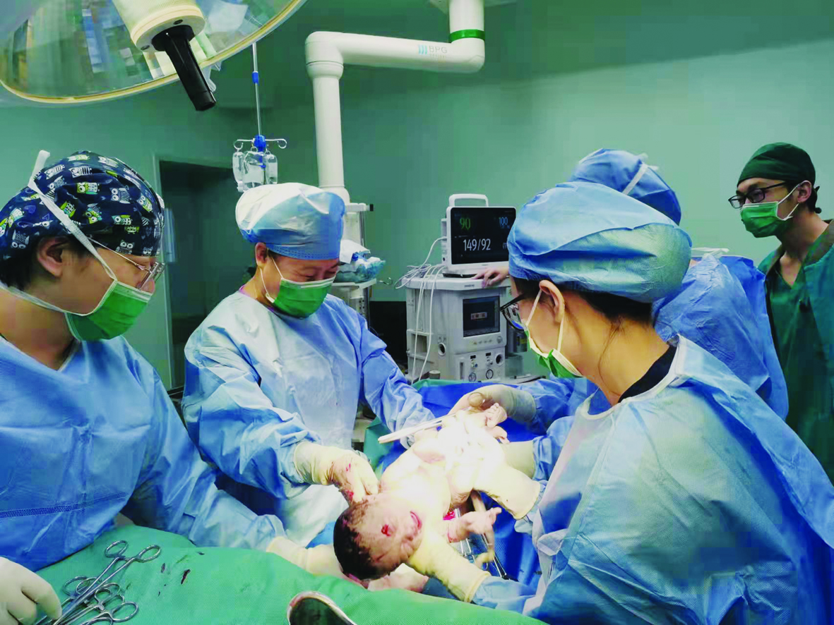 澶氬绉戝崗浣滄垚鍔熷畬鎴愬攪鑵鎵嬫湳,榻愬尰闄勫睘浜岄櫌